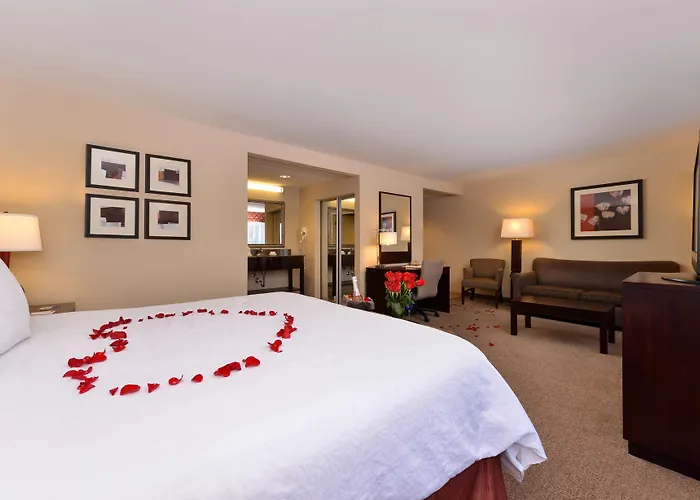 Hampton & Phoenix/gilbert Hotel 3*